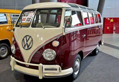 <p>A Kombi Ã© um sÃ­mbolo vivo da cultura automotiva e do imaginÃ¡rio brasileiro, cuja simplicidade e funcionalidade deixaram um legado importante.</p>
 -  (crédito: Alexander Migl/WikimÃ©dia Commons)
