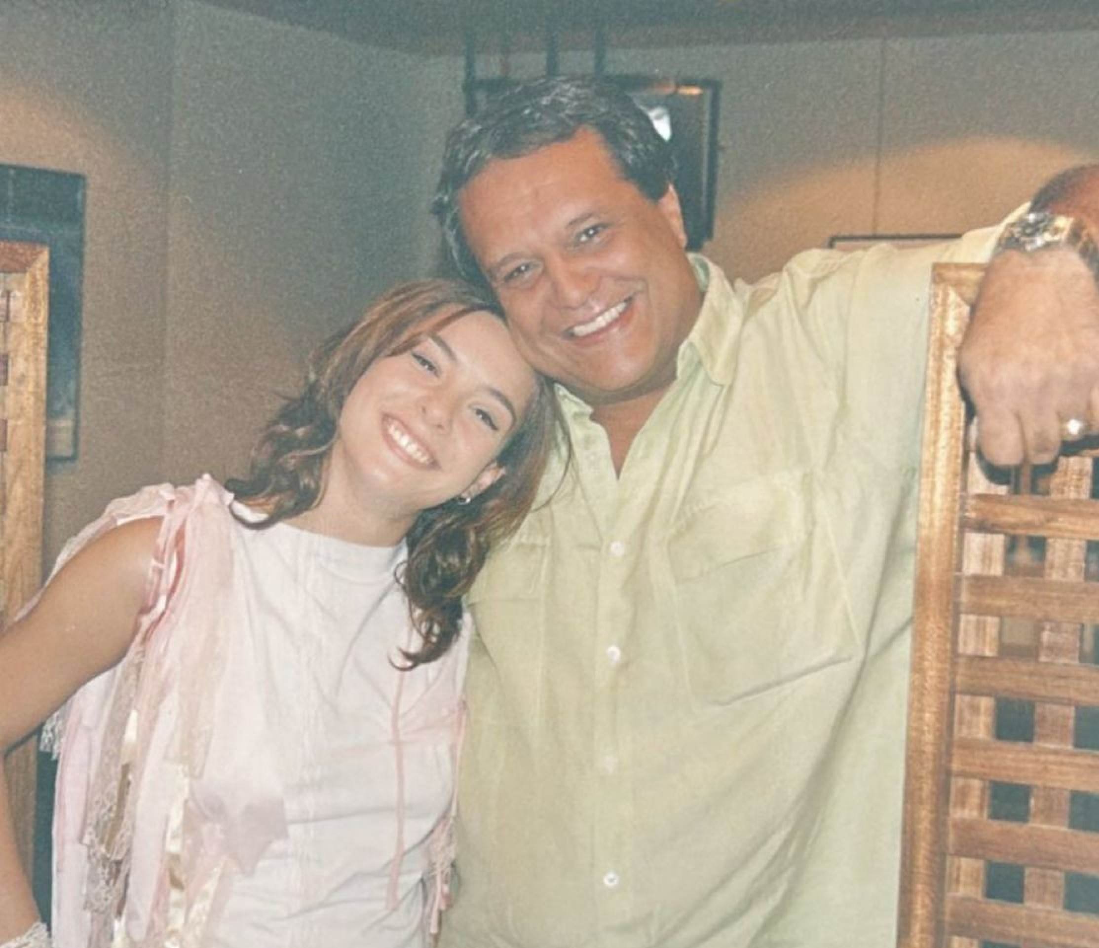 Regiane Alves e Dennis Carvalho