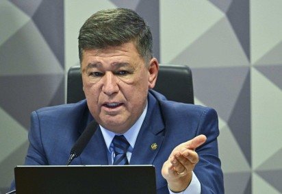  Comiss..o Parlamentar Mista de Inqu..rito do INSS - 2025 (CPMI - INSS) realiza oitiva da ex-secret..ria do empres..rio conhecido como ...Careca do INSS......O objetivo da comiss..o .. investigar fraudes no Instituto Nacional do Seguro Social (INSS), envolvendo descontos irregulares em benef..cios de aposentados e pensionistas. A CMPI .. formada por senadores e deputados, num total de 32 titulares e igual n..mero de suplentes. ..Mesa: .coordenador de Comiss..es Especiais, Tempor..rias e Parlamentares de Inqu..rito (Coceti), Leandro Augusto de Ara..jo Cunha Bueno...Foto: Jefferson Rudy/Ag..ncia Senado
     -  (crédito:  Jefferson Rudy/Agência Senado) - Comiss..o Parlamentar Mista de Inqu..rito do INSS - 2025 (CPMI - INSS) realiza oitiva da ex-secret..ria do empres..rio conhecido como ...Careca do INSS......O objetivo da comiss..o .. investigar fraudes no Instituto Nacional do Seguro Social (INSS), envolvendo descontos irregulares em benef..cios de aposentados e pensionistas. A CMPI .. formada por senadores e deputados, num total de 32 titulares e igual n..mero de suplentes. ..Mesa: .coordenador de Comiss..es Especiais, Tempor..rias e Parlamentares de Inqu..rito (Coceti), Leandro Augusto de Ara..jo Cunha Bueno...Foto: Jefferson Rudy/Ag..ncia Senado
     -  (crédito:  Jefferson Rudy/Agência Senado)