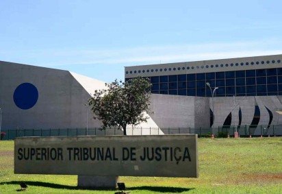 Discussão sobre juros abusivos em contratos bancários é destaque, motivando a devolução de quase 1.500 processos -  (crédito: Marcello Casal Jr / Agência Brasil) -Discussão sobre juros abusivos em contratos bancários é destaque, motivando a devolução de quase 1.500 processos -  (crédito: Marcello Casal Jr / Agência Brasil)