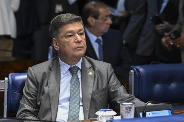 'Exigimos uma investigação rigorosa, transparente e acompanhada de perto pelas autoridades competentes, para que toda a verdade venha à tona', afirmou o senador -  (crédito: Carlos Moura/Agência Senado)