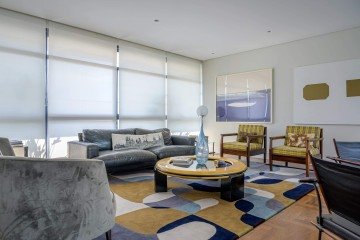 A pe&ccedil;a  tamb&eacute;m podem complementar a paleta de cores 