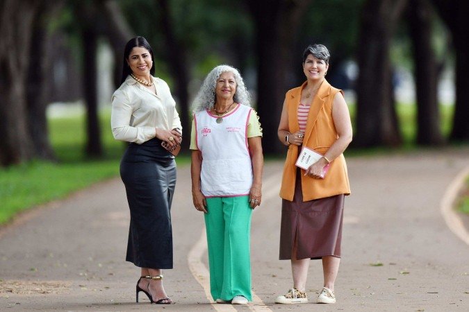  Josy Veiga (esquerda), Vandelicia (no meio) e Laura (direita) s&atilde;o ativistas e revolucionam o mundo em diferentes causas -  (crédito:  Ed Alves/CB/DA Press)