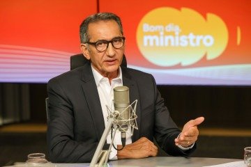 Góes: 'Nós tivemos duas reuniões, com o prefeito de Ubá e com a prefeita de Juiz de Fora. Os ouvimos demoradamente, no sentido de eles detalharem todas as necessidades. Eles apresentaram as demandas e sugestões a respeito de crédito, infraestrutura, prevenção, reconstrução' -  (crédito:  Fotográfo/Agência Brasil)