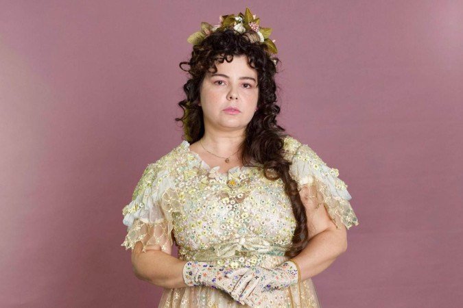 Carminha marca a estreia de Catharina Caiado nas novelas - (crédito: Divulgação/HBO Max) Carminha marca a estreia de Catharina Caiado nas novelas - (crédito: Divulgação/HBO Max)