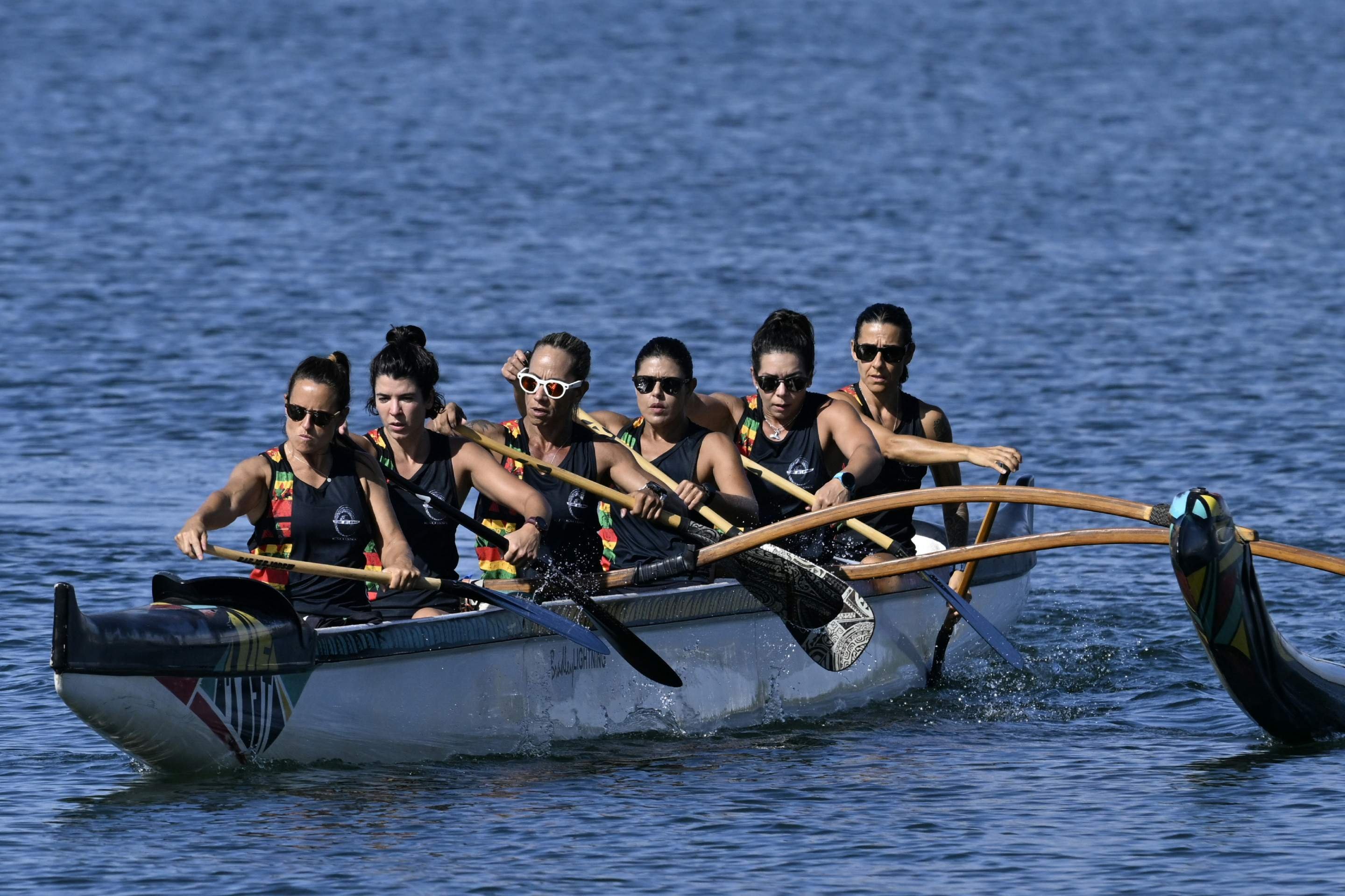 Tricampe&atilde; no Circuito Brasiliense de Vaa, equipe feminina Kaluan&atilde; est&aacute; focada em Cingapura 