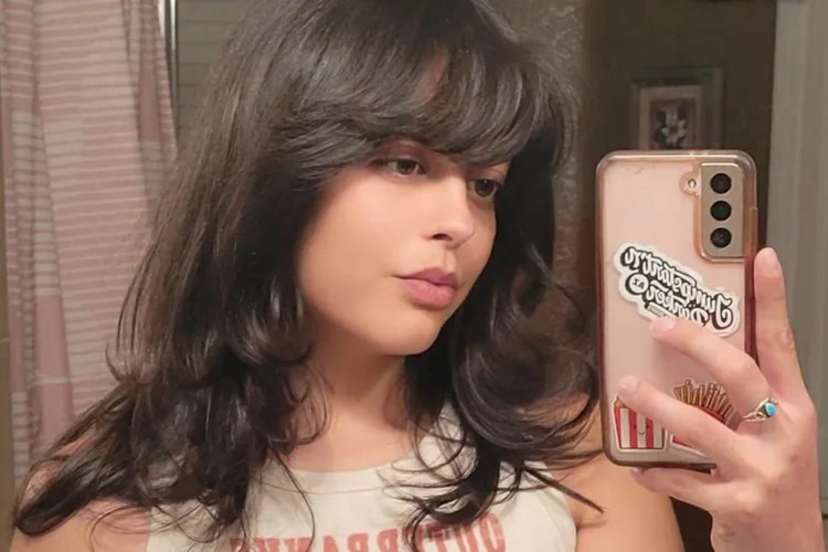 Mãe morre ao salvar filho de ataque brutal de cães na Califórnia