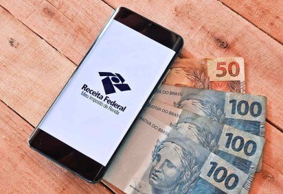 O momento da declaração é uma oportunidade para revisar decisões financeiras (Imagem: Alison Nunes Calazans | Shutterstock) -  (crédito: EdiCase) -O momento da declaração é uma oportunidade para revisar decisões financeiras (Imagem: Alison Nunes Calazans | Shutterstock) -  (crédito: EdiCase)