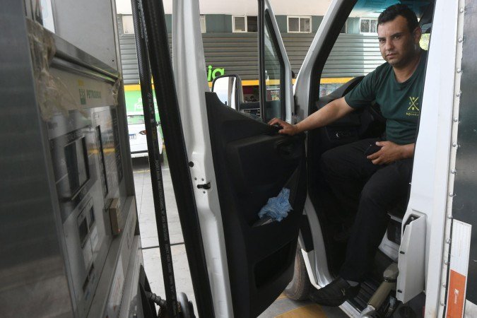  05/03/2026 Crédito: Marcelo Ferreira/CB/D.A Press. Brasil. Brasília - DF -  Aumento dos combustíveis. Setor Sudoeste. Wesley Ribeiro de Lima