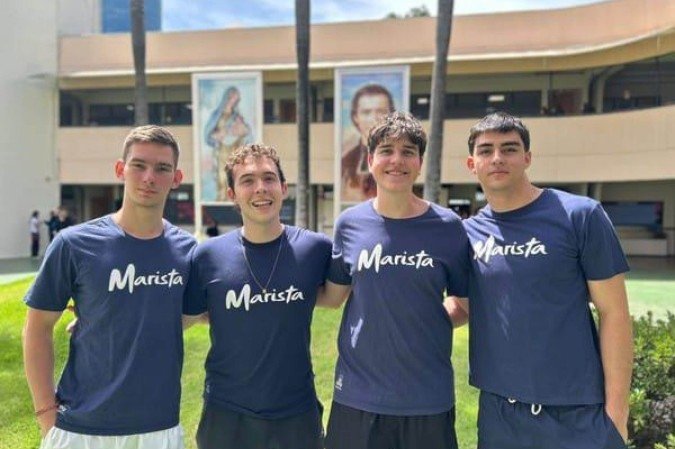 Estudantes do Colégio Marista Brasília premiados na competição internacional de finanças Wharton Global High School Investment Competition -  (crédito: Arquivo pessoal)