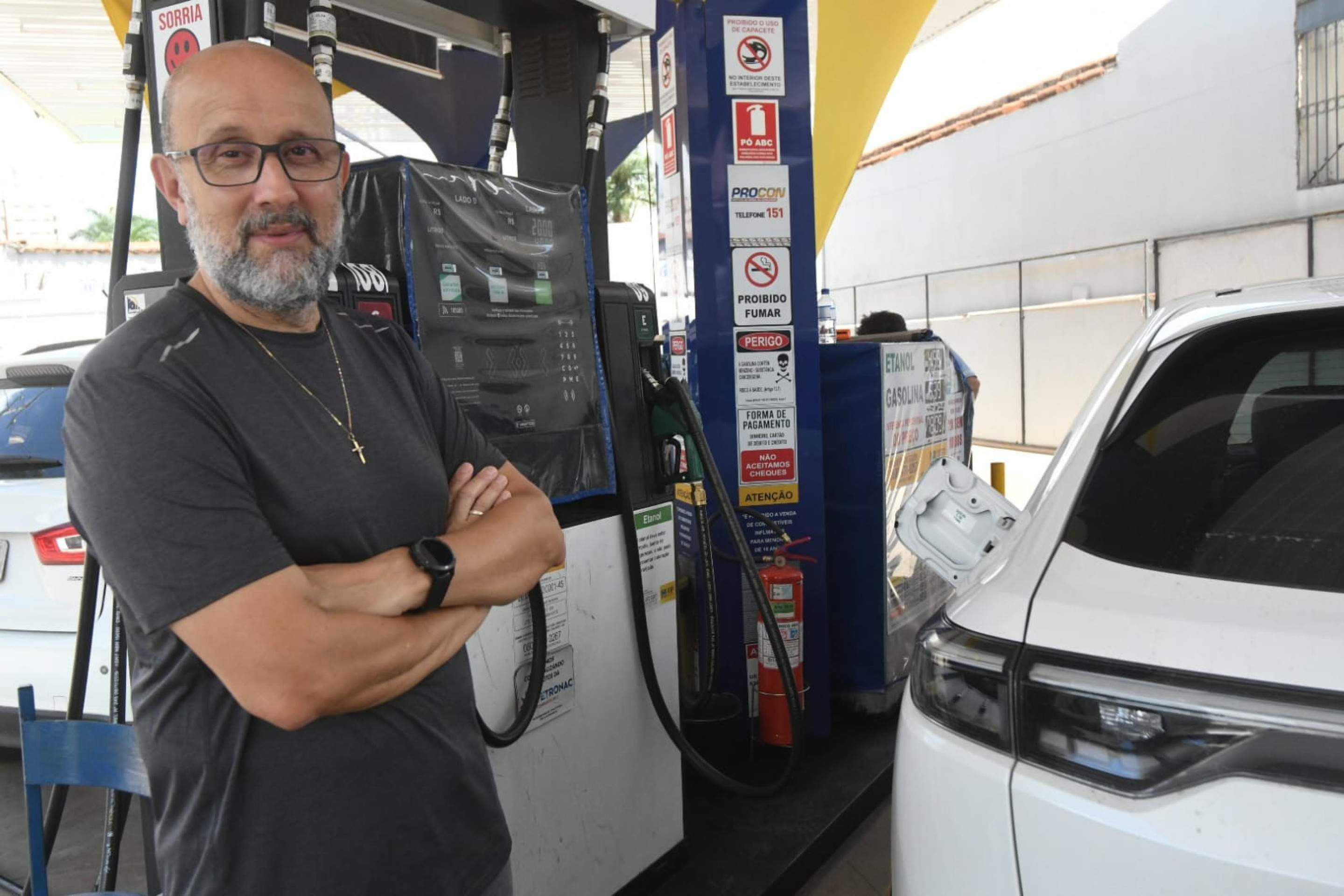 Jos&eacute; Faustino lamentou o aumento no combust&iacute;vel em posto de gasolina em Taguatinga