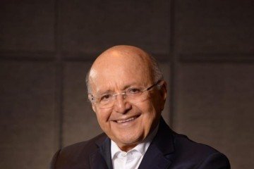 Mailson compara os gatilhos introduzidos na lei para reduzir gasto a uma 'aspirina' para enfrentar a dívida pública - (crédito: Divulgação) Mailson compara os gatilhos introduzidos na lei para reduzir gasto a uma 'aspirina' para enfrentar a dívida pública - (crédito: Divulgação)