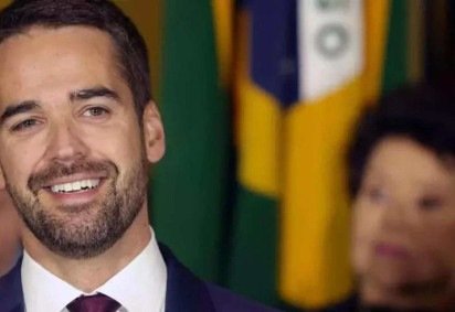 Eduardo Leite oficializou a pré-candidatura à Presidência do Brasil pelo PSD -  (crédito: Silvio Avila/AFP) -Eduardo Leite oficializou a pré-candidatura à Presidência do Brasil pelo PSD -  (crédito: Silvio Avila/AFP)