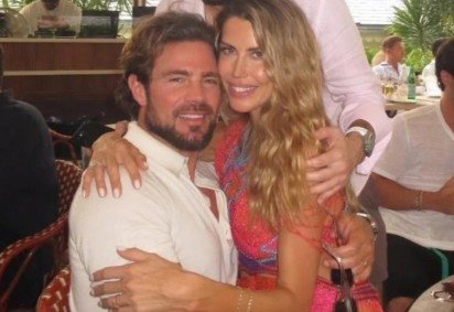 Daniel Vorcaro e a então namorada, Martha Graeff, planejavam levar a filha de Donald Trump, Ivanka Trump, e outros nomes da elite à Marquês de Sapucaí  -  (crédito: Reprodução/Redes sociais) -Daniel Vorcaro e a então namorada, Martha Graeff, planejavam levar a filha de Donald Trump, Ivanka Trump, e outros nomes da elite à Marquês de Sapucaí  -  (crédito: Reprodução/Redes sociais)