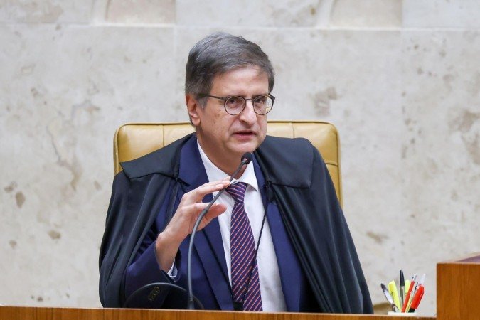 Manifestação de Gonet (E) é contrária ao entendimento de Fachin (D), que suspendeu liminar do TJDFT e autorizou uso de imóveis pelo BRB 