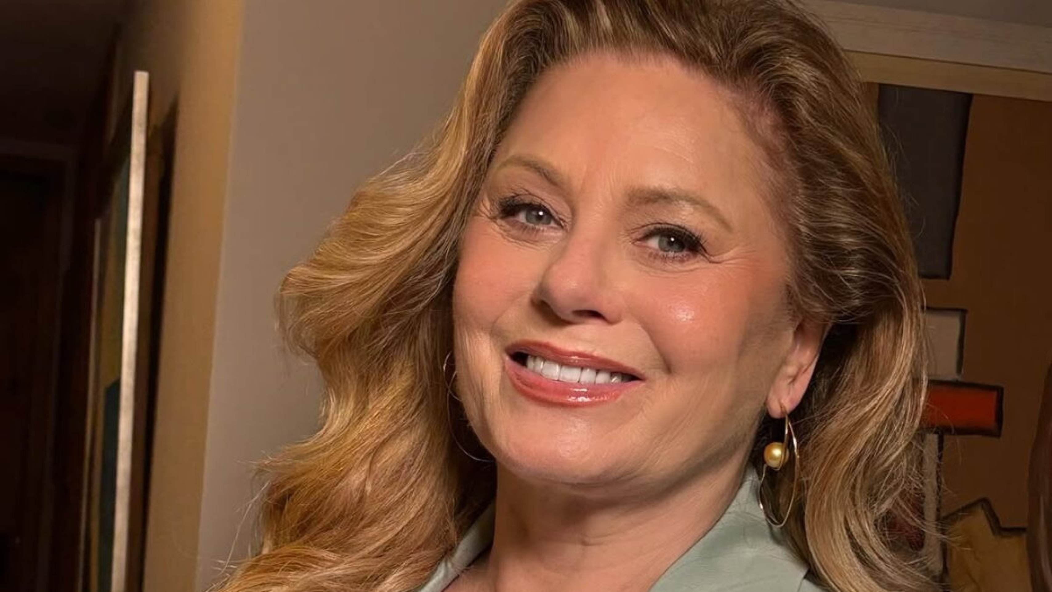 Vera Fischer relembra o famoso ensaio nua em cachoeira  -  (crédito: Observatorio dos Famosos)