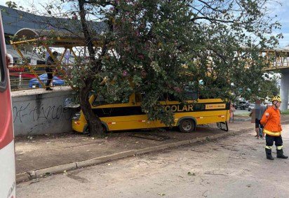  O sinistro ocorreu por volta 8h15, na altura do km 22, próximo a Candangolândia, sentido Plano Piloto-DF -  (crédito: Divulgação/CBMDF ) - O sinistro ocorreu por volta 8h15, na altura do km 22, próximo a Candangolândia, sentido Plano Piloto-DF -  (crédito: Divulgação/CBMDF )