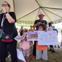 Moradores realizam ato em defesa da Serrinha do Paranoá neste domingo (8) -  (crédito: Ed.Alves/CB/D.A Press)