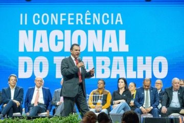 Marinho defende que a proposta deve ser construída com negociação coletiva entre trabalhadores e empresas -  (crédito: Foto: Matheus Itacaramby / MTE)