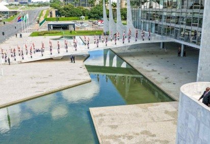 Lula e o presidente da África do Sul, Ramaphosa Cyril, no Palácio do Planalto -  (crédito:  Ricardo Stuckert / PR ) -Lula e o presidente da África do Sul, Ramaphosa Cyril, no Palácio do Planalto -  (crédito:  Ricardo Stuckert / PR )