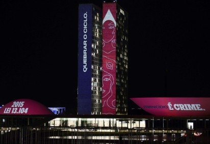  09/03/2026. Crédito: Minervino Júnior/CB/D.A Press. Brasil.  Brasilia - DF. Projeção no Congresso Nacional. Brasil contra o Feminicídio -  (crédito:  Minervino Júnior/CB) - 09/03/2026. Crédito: Minervino Júnior/CB/D.A Press. Brasil.  Brasilia - DF. Projeção no Congresso Nacional. Brasil contra o Feminicídio -  (crédito:  Minervino Júnior/CB)