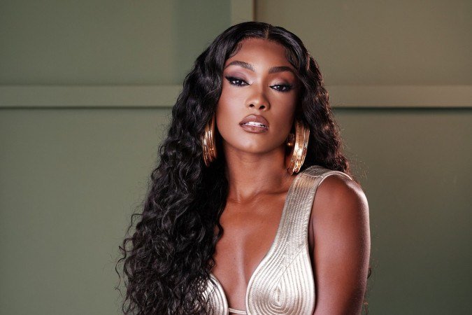 Erika Kanuza, atriz e apresentadora - (crédito: Felipe Costa/Divulgação) Erika Kanuza, atriz e apresentadora - (crédito: Felipe Costa/Divulgação)