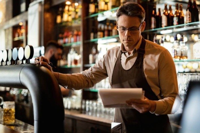 Nos EUA e na Europa, é a forma de contratação mais usada em bares e restaurantes é a jornada flexível - (crédito: Abrasel/Divulgação) Nos EUA e na Europa, é a forma de contratação mais usada em bares e restaurantes é a jornada flexível - (crédito: Abrasel/Divulgação)