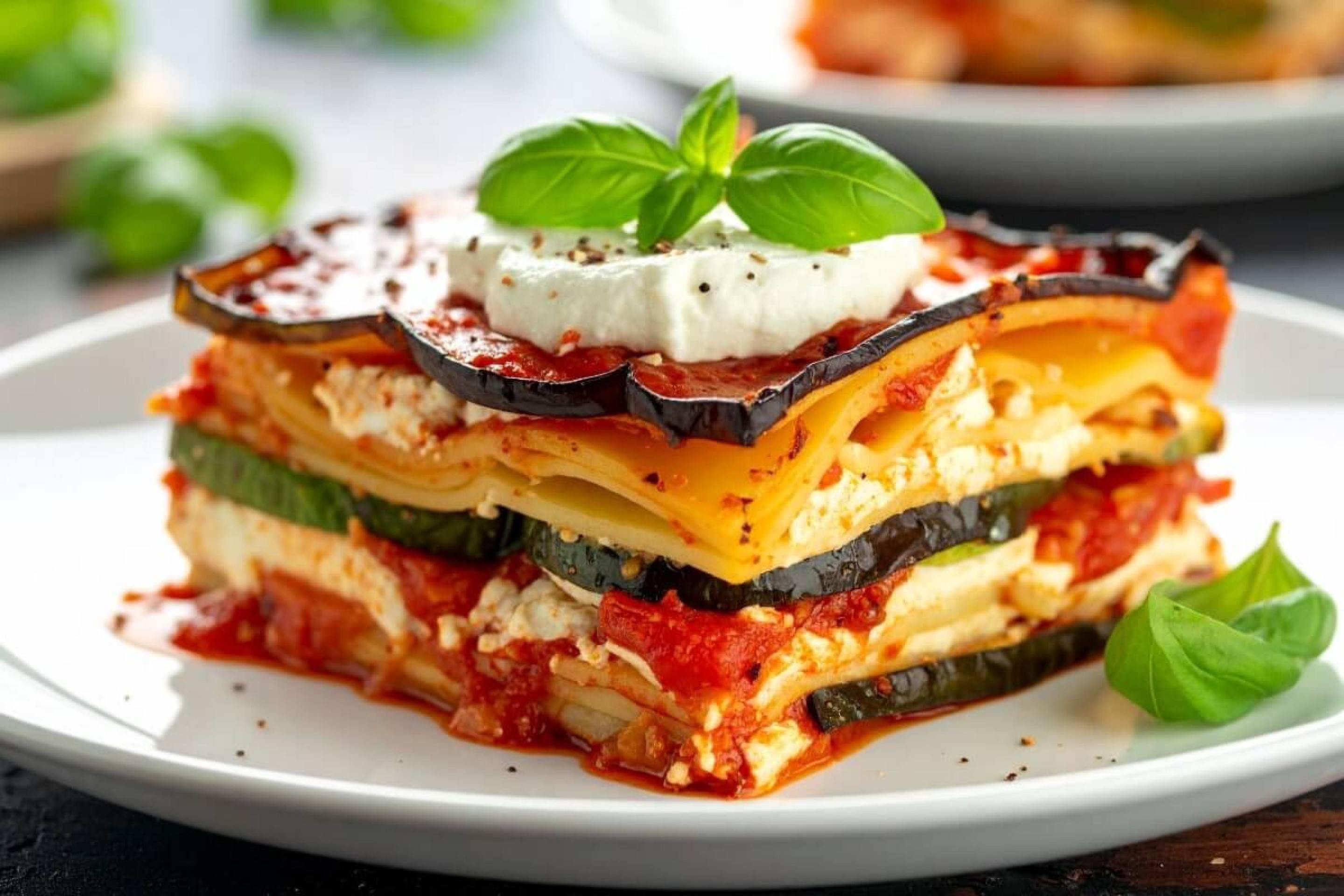 Lasanha de berinjela e abobrinha (Imagem: Ikhsan Muliadi | Shutterstock) - (crédito: EdiCase) Lasanha de berinjela e abobrinha (Imagem: Ikhsan Muliadi | Shutterstock) - (crédito: EdiCase)