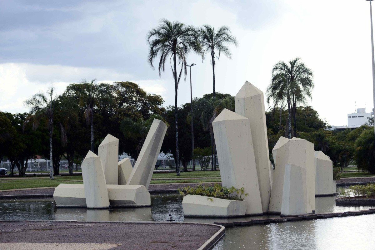  Um dos pontos da Rota do Design do Distrito Federal &eacute; a Pra&ccedil;a dos Cristais