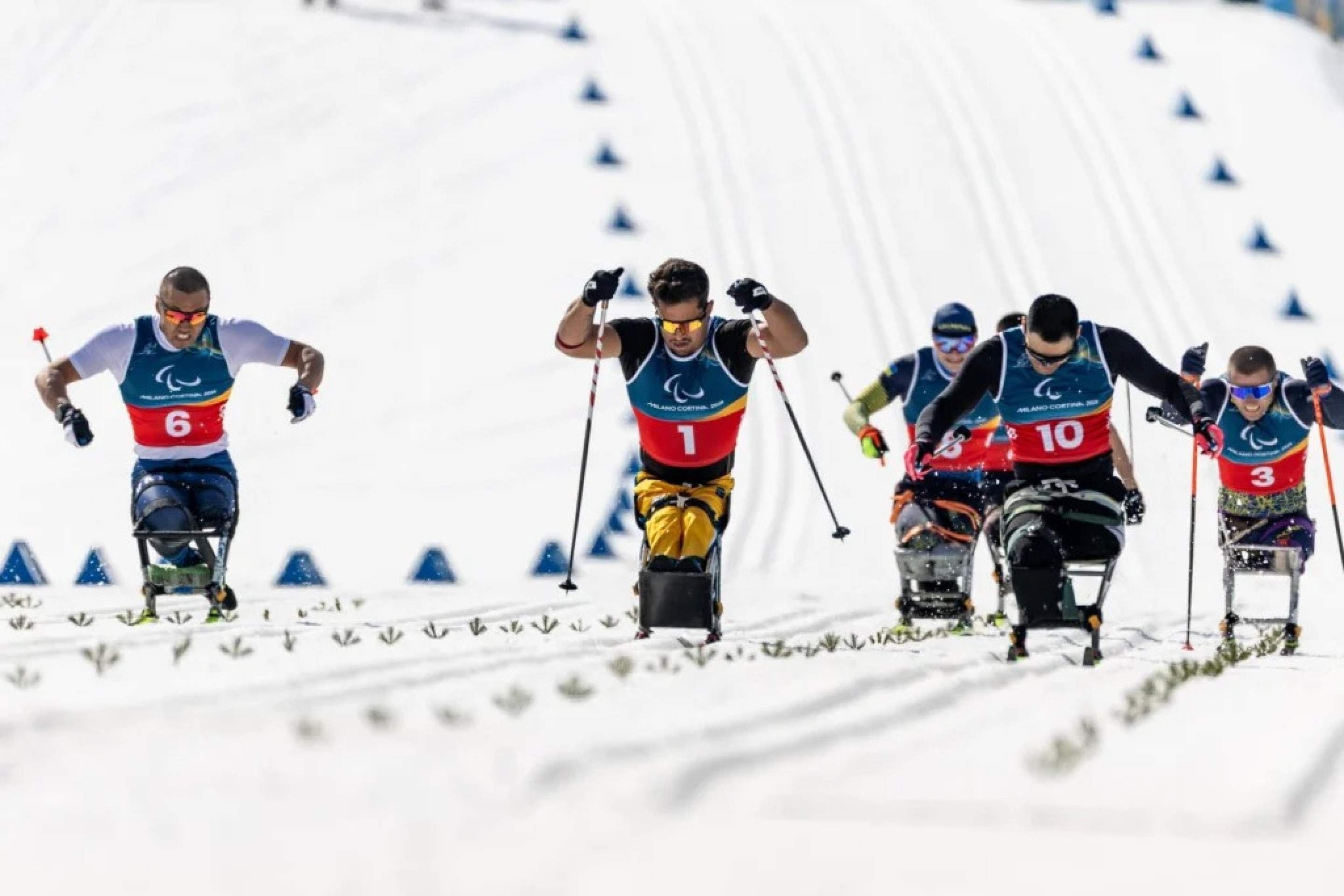 Cristian Ribera, durante a prova do esqui cross-country, da classe sitting, em Mil&atilde;o-Cortina 2026 