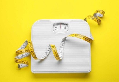 O sedentarismo prolongado, mesmo em quem parece saudável, compromete músculos, metabolismo e bem-estar ao longo do tempo (Imagem: New Africa | Shutterstock) -  (crédito: EdiCase) -O sedentarismo prolongado, mesmo em quem parece saudável, compromete músculos, metabolismo e bem-estar ao longo do tempo (Imagem: New Africa | Shutterstock) -  (crédito: EdiCase)