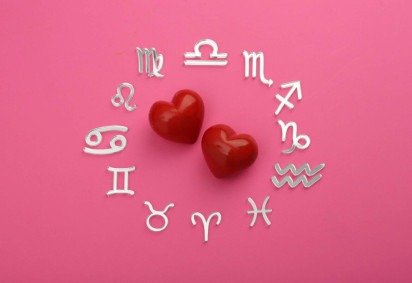 Algumas combinações amorosas entre os signos fluem com mais naturalidade (Imagem: New Africa | Shutterstock)
 -  (crédito: EdiCase) -Algumas combinações amorosas entre os signos fluem com mais naturalidade (Imagem: New Africa | Shutterstock)
 -  (crédito: EdiCase)