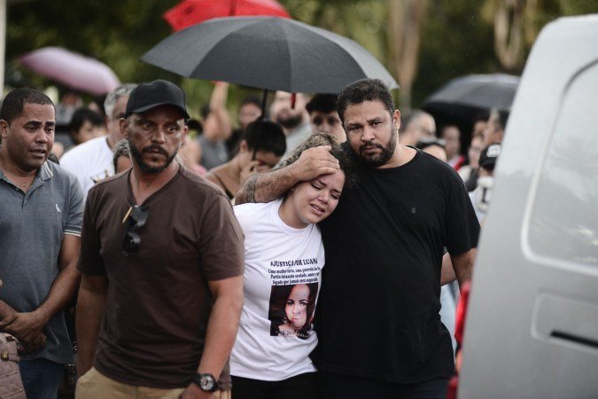  Clima foi de comoção e tristeza, com pedidos de justiça