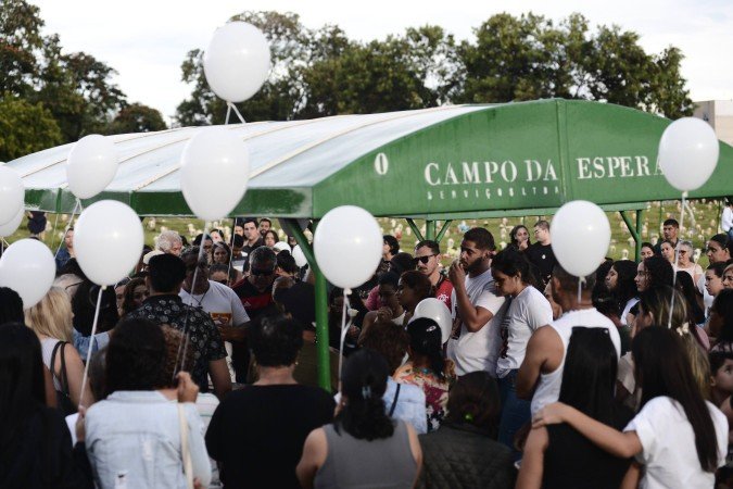  11/03/2026. Crédito: Minervino Júnior/CB/D.A Press. Brasil.  Brasilia - DF. Enterro de Luana vítima de feminicídio em Planaltina