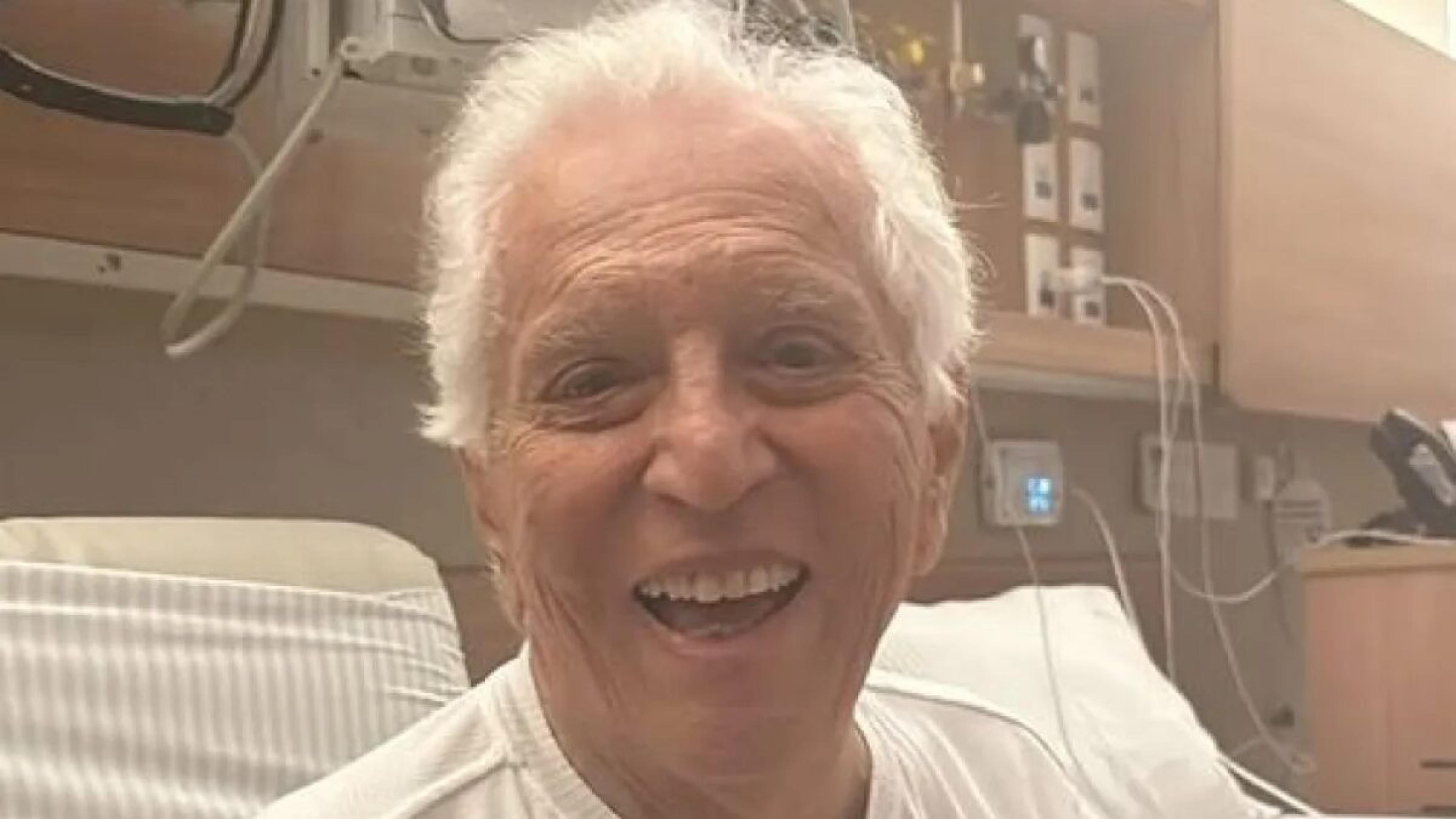 Carlos Alberto de Nóbrega recebe alta hospitalar dias antes de completar 90 anos -  (crédito: Observatorio dos Famosos)