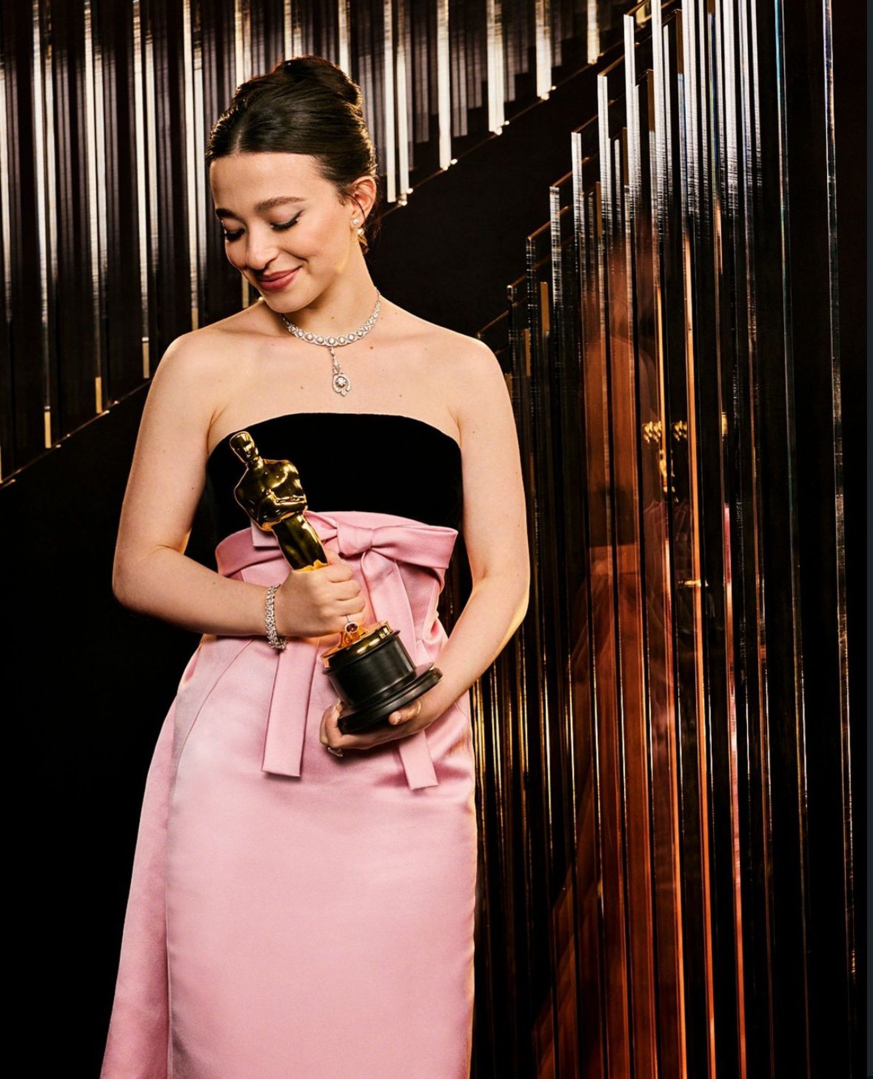 Mikey Madison, vencedora do Oscar de Melhor Atriz de 2025, na premia&ccedil;&atilde;o 