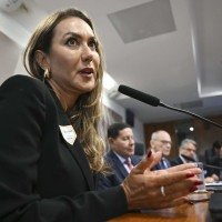 Segundo Vanessa, pornografia estimula jovens a desprezar mulheres -  (crédito: Saulo Cruz/Agência Senado)