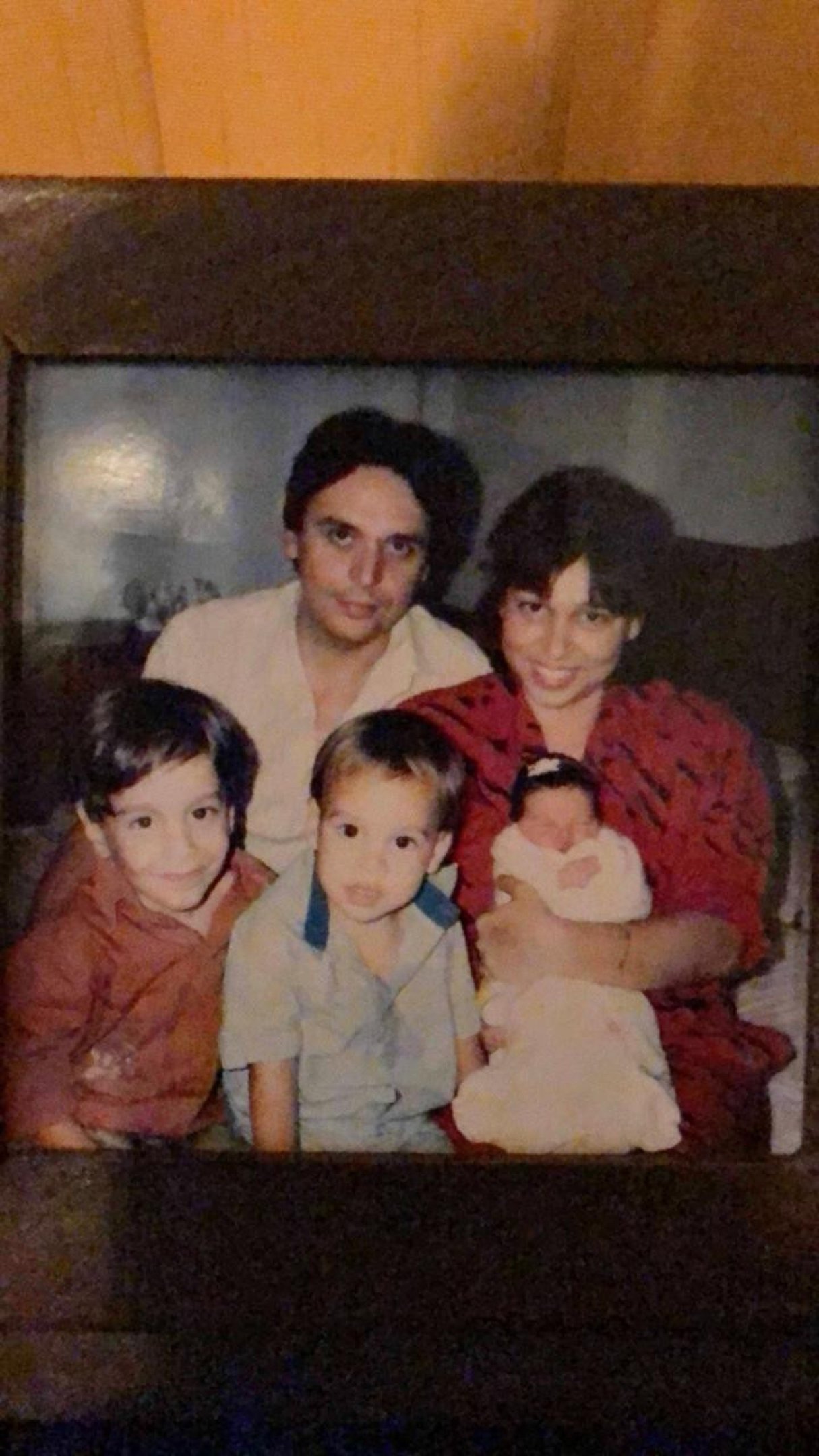 Neto Cunha com a mulher, Araceli, e os filhos, Alexandre, Guilherme e Mariana