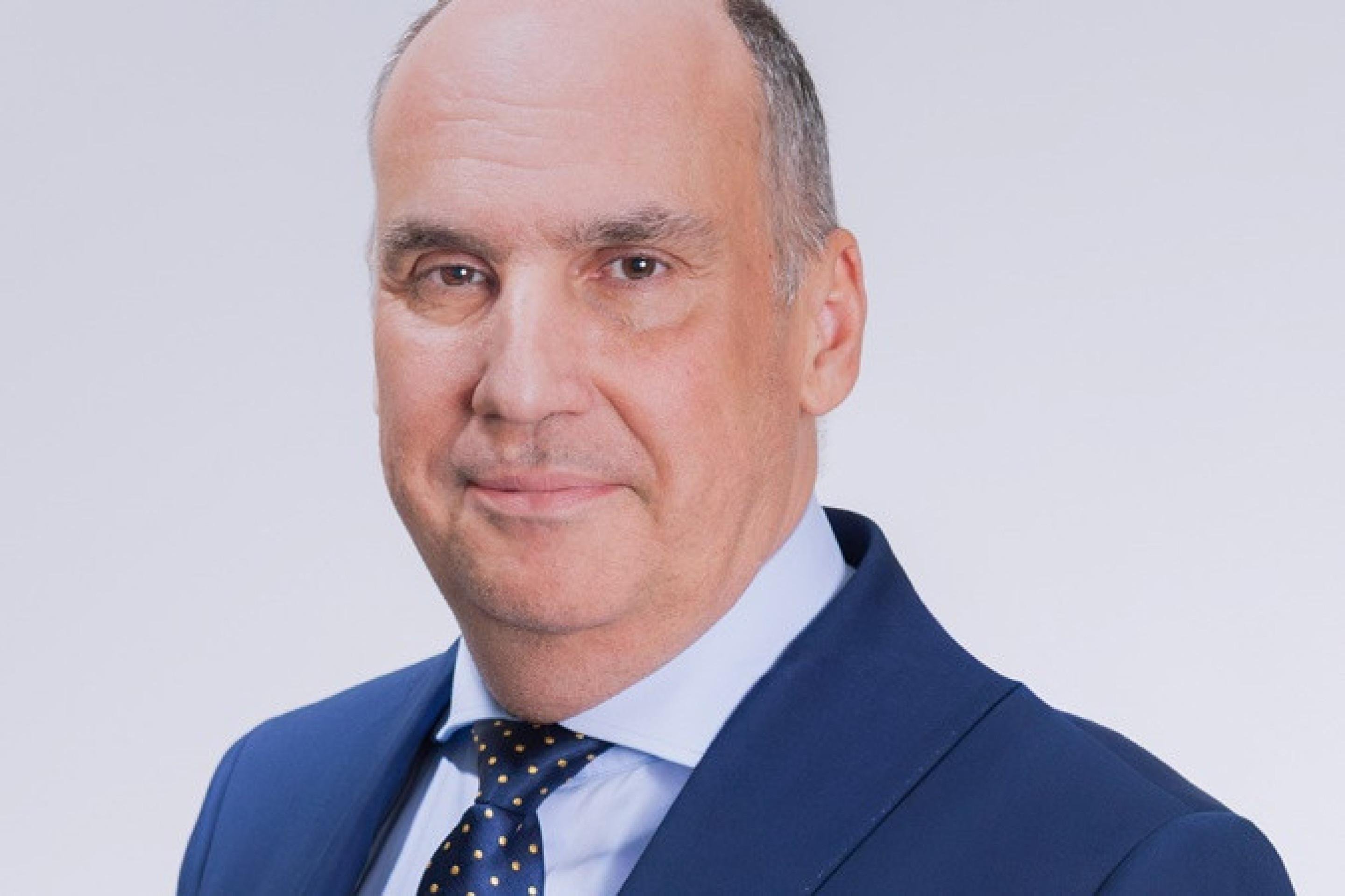 Reitor Manuel Furriela: a universidade amplia o acesso