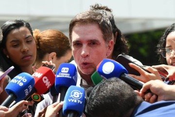 Médico Brasil Caiado: a origem do problema pode estar associada a episódios de refluxo gastroesofágico, condição que o ex-presidente já apresenta há algum tempo -  (crédito: Mrcelo Ferreira/CB/DA.Press)