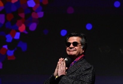 'Foi apenas um acidente', longa do iraniano Jafar Panahi que disputa o Oscar de Melhor Filme Internacional, denuncia o regime dos aiatolás que motivou a guerra de Donald Trump e de Israel ao Irã. Porém, o cineasta tem criticado ataques a seu país -  (crédito: John MacDougall/AFP)