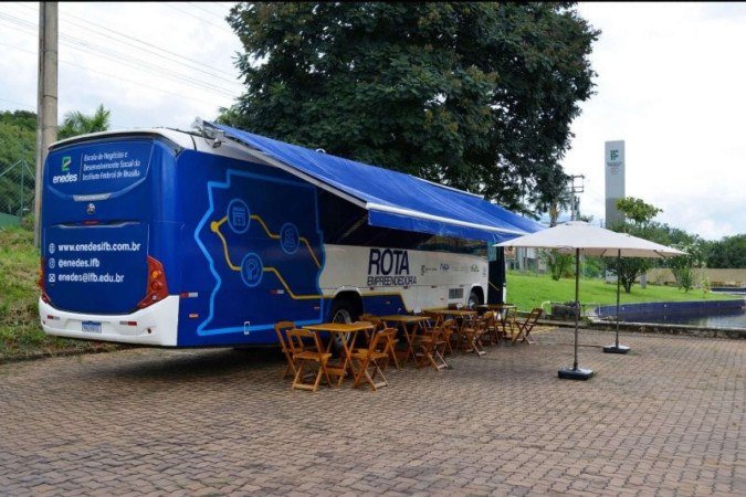 Com ônibus adaptado, IFB leva formação sem custo a empreendedores  -  (crédito: Reprodução / Instituto Federal de Brasília)