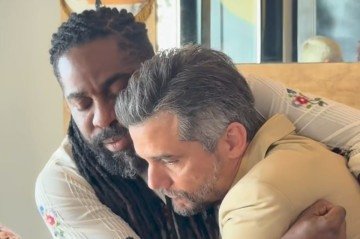 Wagner Moura e Lázaro Ramos se encontram em Los Angeles - (crédito: Reprodução redes sociais) Wagner Moura e Lázaro Ramos se encontram em Los Angeles - (crédito: Reprodução redes sociais)