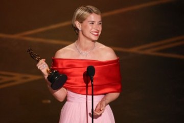 Jessie Buckley vence Oscar de Melhor atriz
- (crédito: Patrick T. Fallon/ AFP) Jessie Buckley vence Oscar de Melhor atriz
- (crédito: Patrick T. Fallon/ AFP)