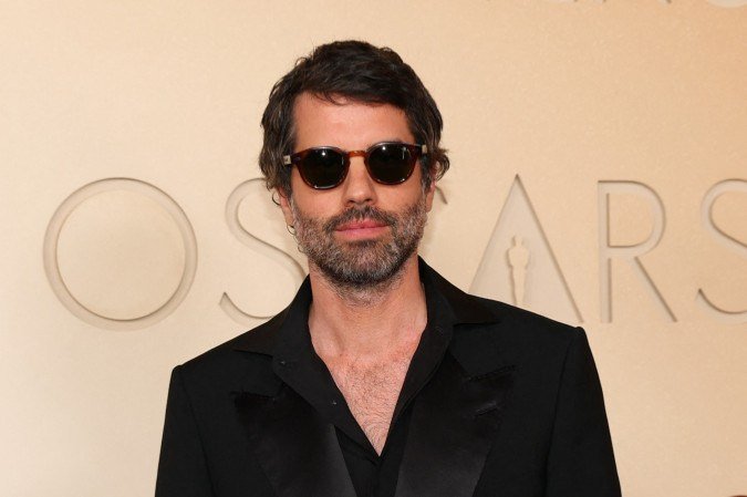 Adolpho Veloso no Oscar
      