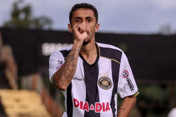 Thiago André foi Thiago André foi