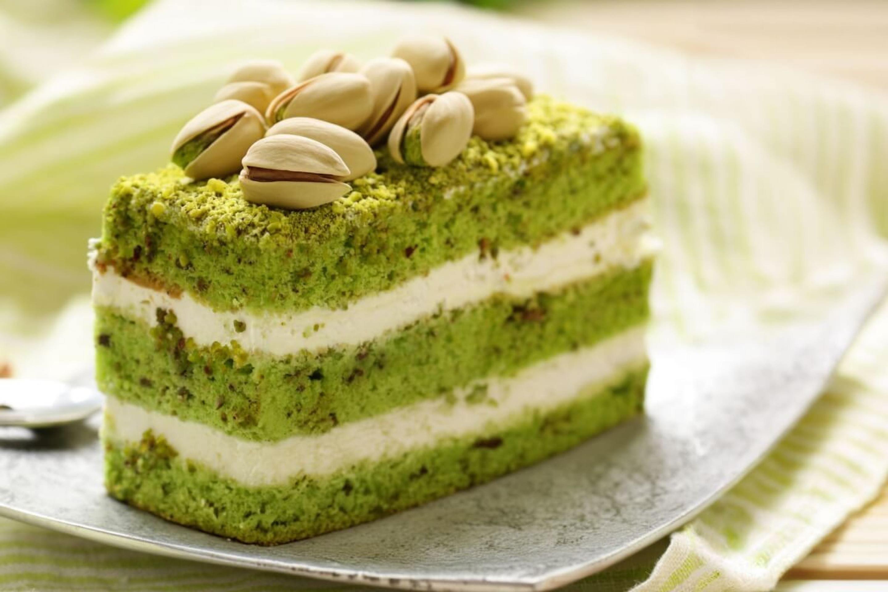 Bolo de pistache com creme (Imagem: Dream79 | Shutterstock) - (crédito: EdiCase) Bolo de pistache com creme (Imagem: Dream79 | Shutterstock) - (crédito: EdiCase)