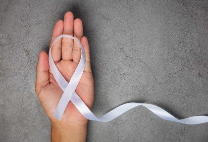 A iniciativa faz referência à campanha internacional Laço Branco, movimento criado por homens que se mobilizam publicamente contra a violência de gênero -  (crédito: Reprodução/Freepik) -A iniciativa faz referência à campanha internacional Laço Branco, movimento criado por homens que se mobilizam publicamente contra a violência de gênero -  (crédito: Reprodução/Freepik)