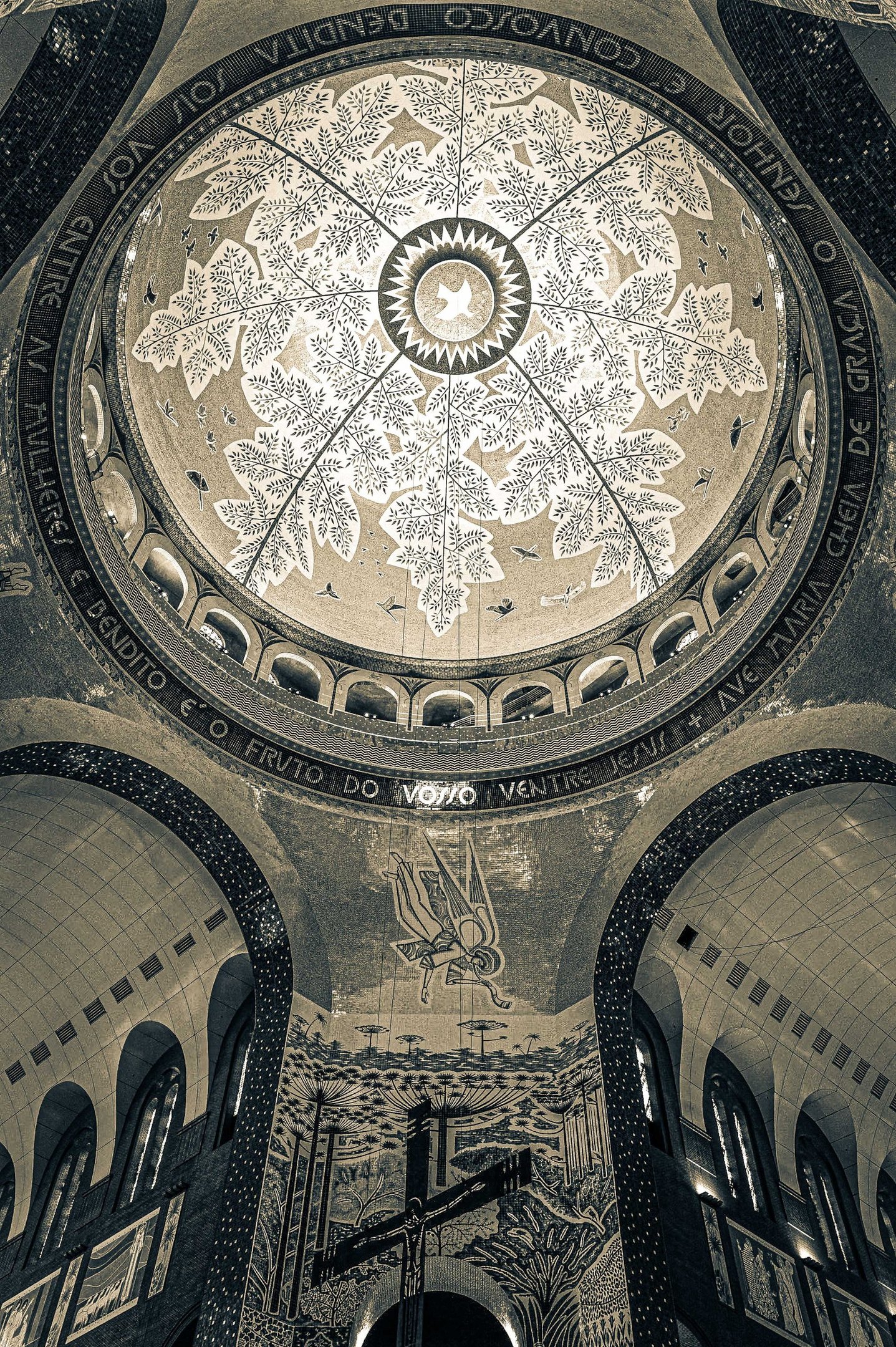 Fotografias registram espaços para refletir em silêncio ao redor do mundo