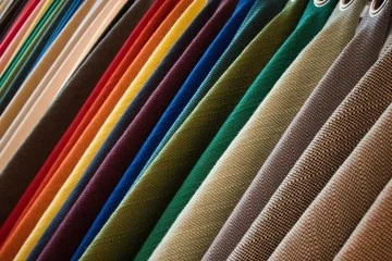 Analisar a composição do tecido é essencial na hora de comprar roupas - (crédito: Freepik ) Analisar a composição do tecido é essencial na hora de comprar roupas - (crédito: Freepik )